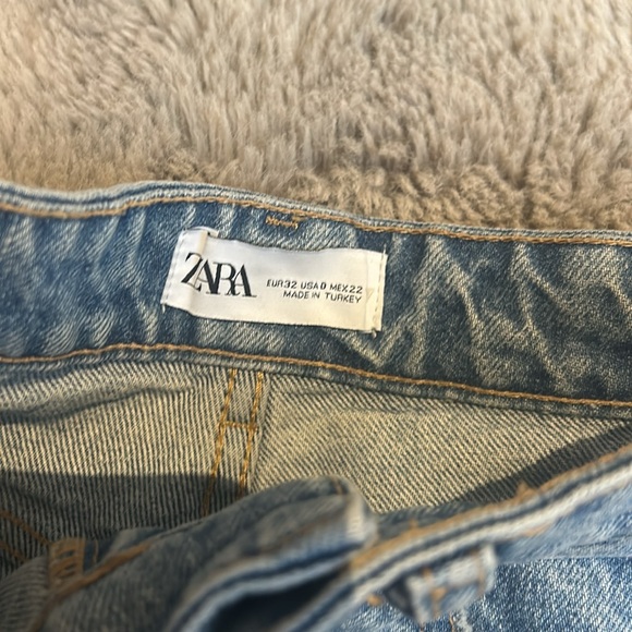 Zara jeans - Picture 3 of 4